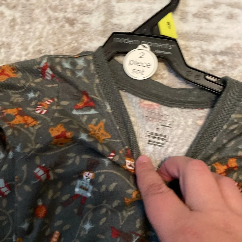 Modern Moments Cozy Kids' Pajama Set with Fun Pattern size 3T-NWT